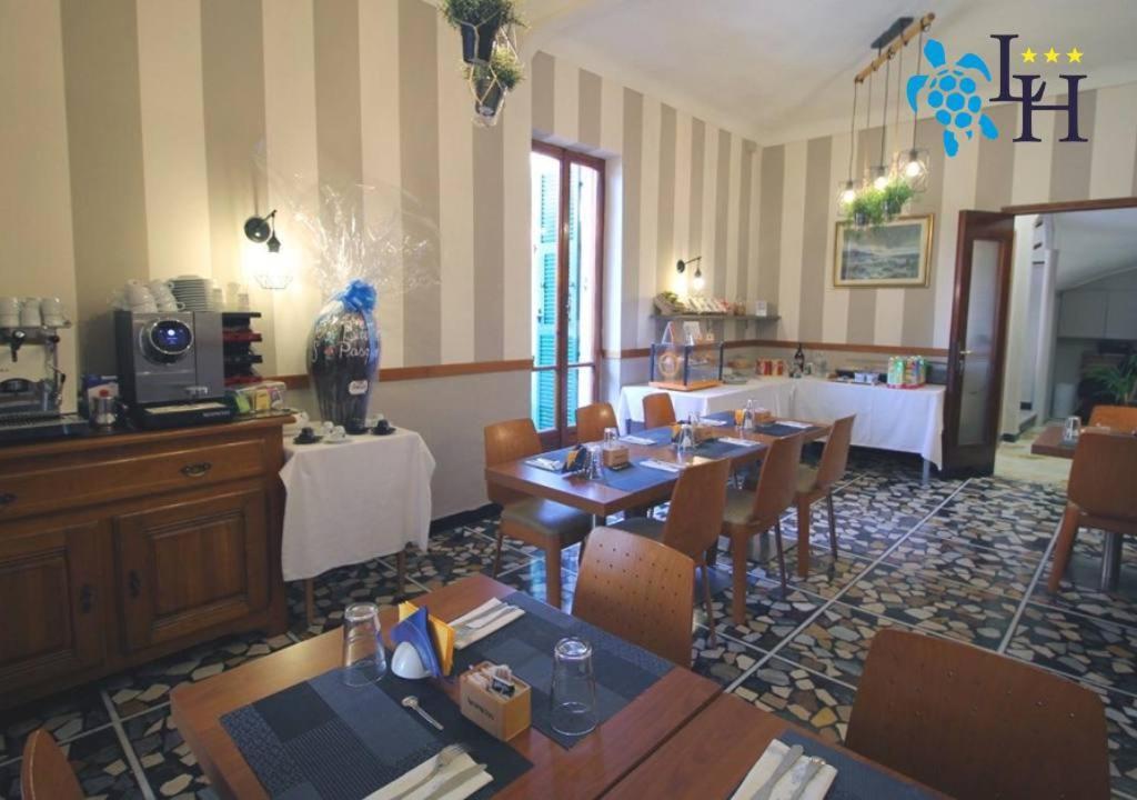 בורדיגרה Hotel Lora Rda Luxury מראה חיצוני תמונה