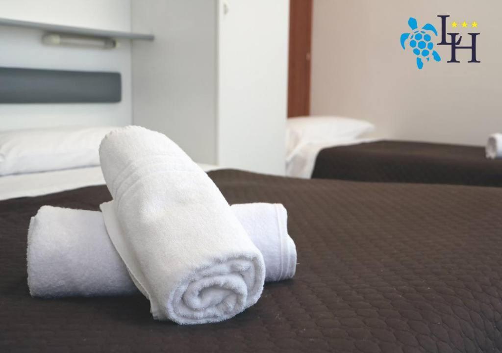 בורדיגרה Hotel Lora Rda Luxury מראה חיצוני תמונה