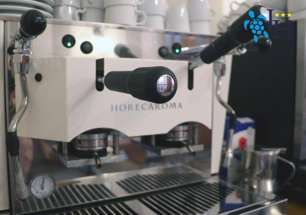 בורדיגרה Hotel Lora Rda Luxury מראה חיצוני תמונה
