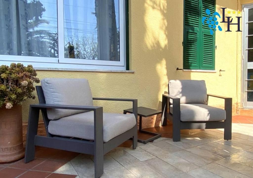 בורדיגרה Hotel Lora Rda Luxury מראה חיצוני תמונה