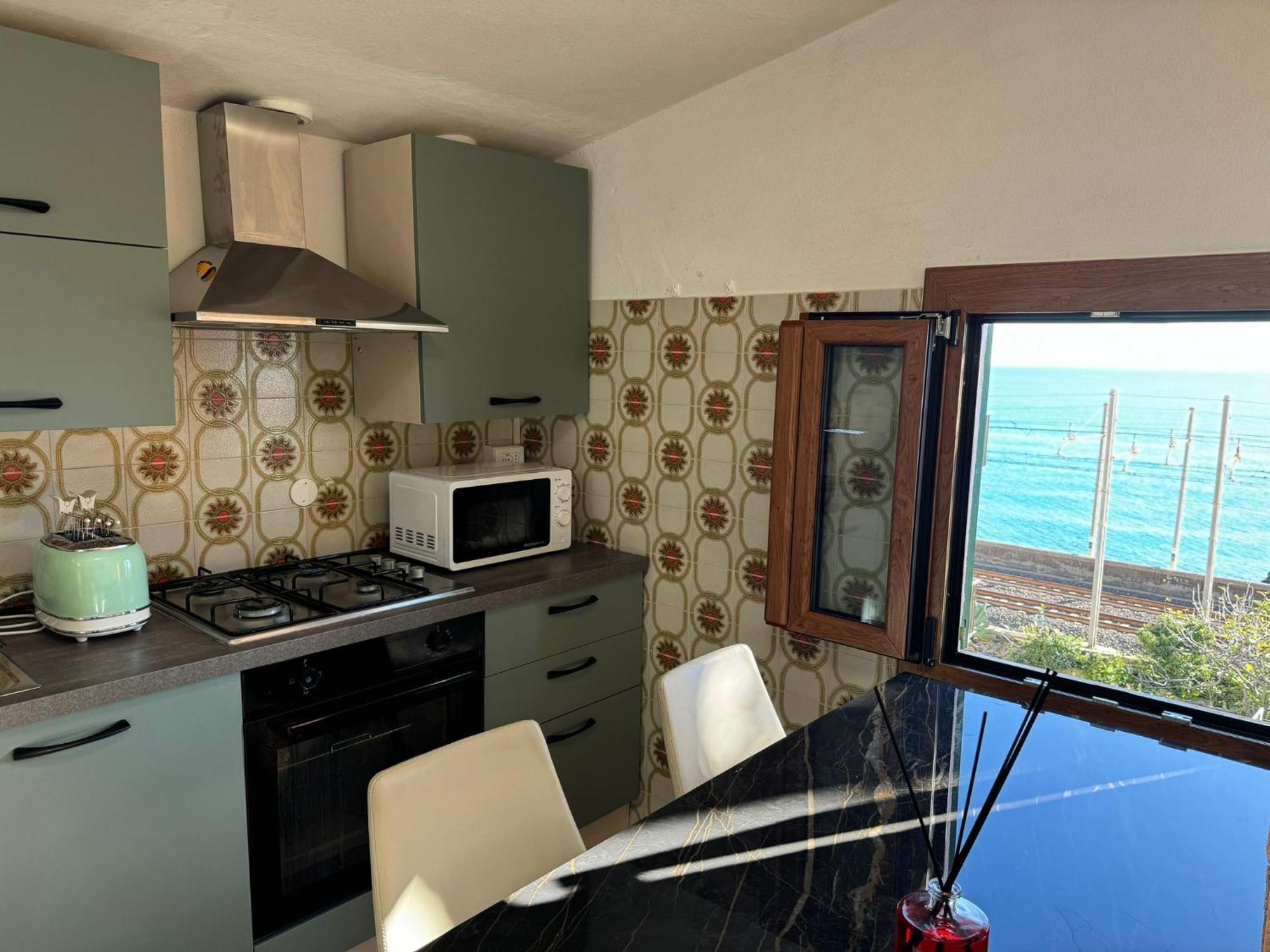 בורדיגרה Hotel Lora Rda Luxury מראה חיצוני תמונה
