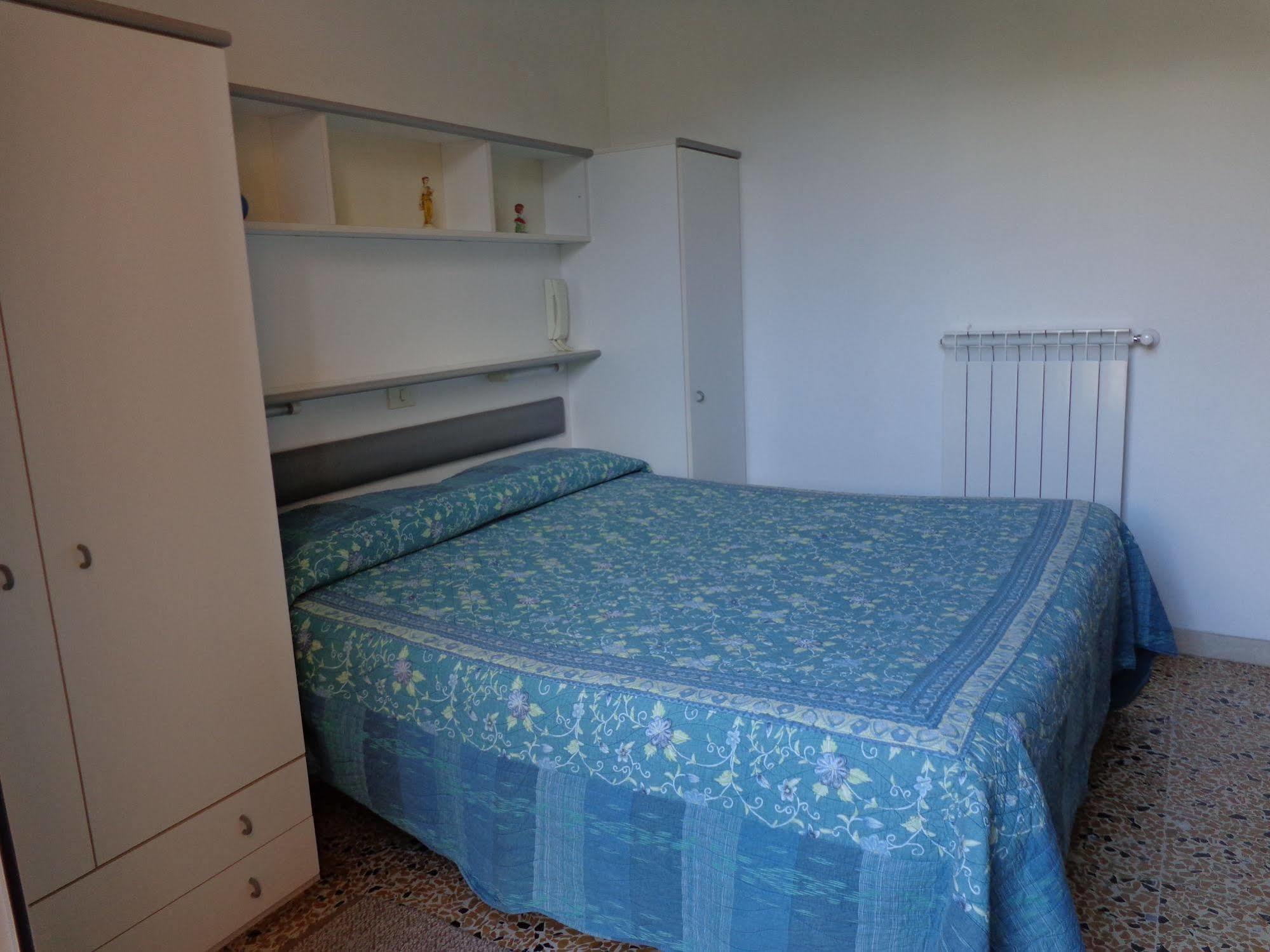 בורדיגרה Hotel Lora Rda Luxury מראה חיצוני תמונה